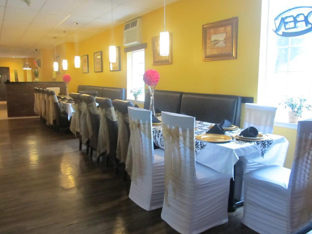 Le Voyageur Inn Mattawa Exteriör bild